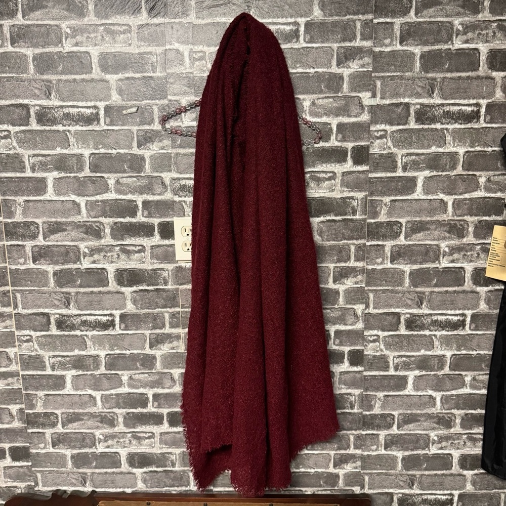 Anthropologie blanket scarf shawl maroon frayed hem